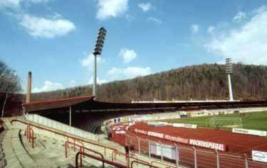 Erzgebirgestadion - Haupttrib&uuml;ne leer