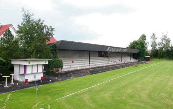 Heinrich-O&szlig;wald-Stadion - Trib&uuml;ne