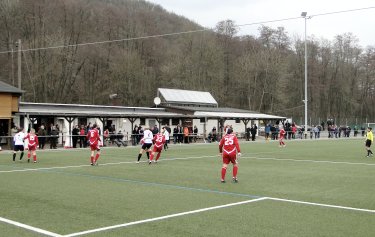 Sportplatz Zum Fels