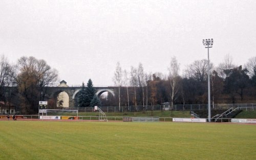 Stadion M&uuml;llerwiese - Kurve mit Viadukt