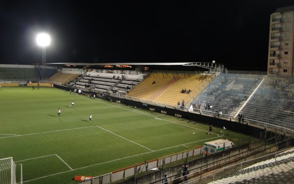 Est&aacute;dio Nabi Abi Chedid (Est&aacute;dio Marcello St&eacute;fani)