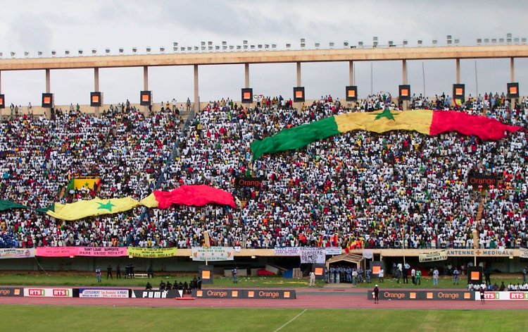 Stade L&eacute;opold S&eacute;dar Senghor
