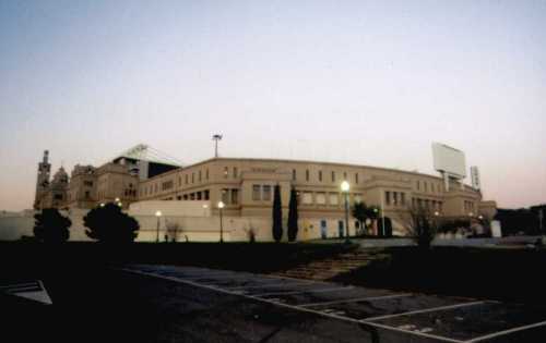 Olympiastadion Montjuic - Au&szlig;enansicht