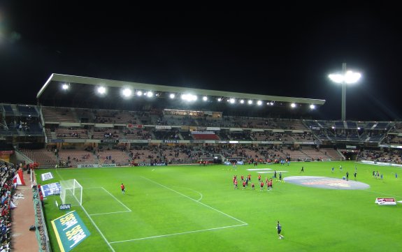 Estadio Nuevo Los C&aacute;rmenes