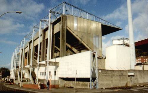 Jules Deschaseaux - Haupttrib�ne Au�enansicht