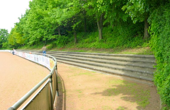 Sportanlage Fritz-Jacobi-Stra&szlig;e - Gegenseite