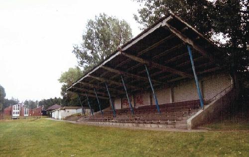 Friesenstadion - Trib�ne des Nebenplatzes