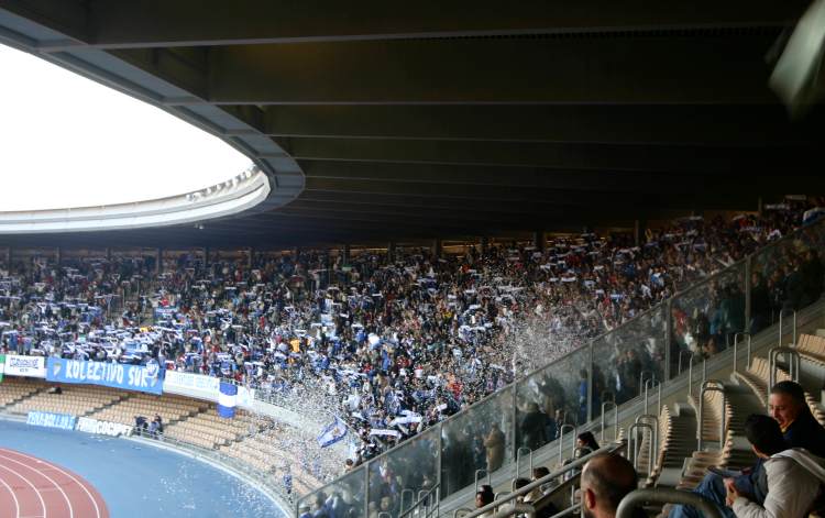 Estadio Municipal de Chap&iacute;n - Intro