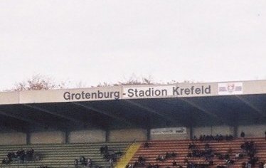 Grotenburg-Kampfbahn - Nordtrib�ne Detail