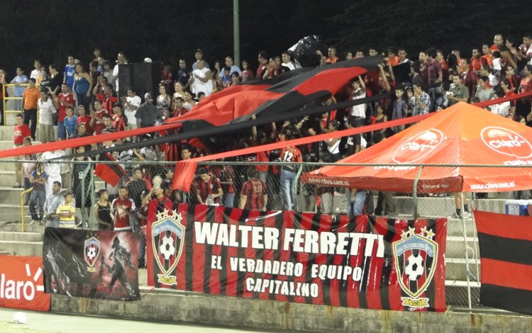 Estadio Nacional de F&uacute;tbol