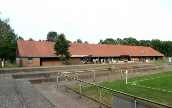 Stadion Mu&szlig;riede - folgt