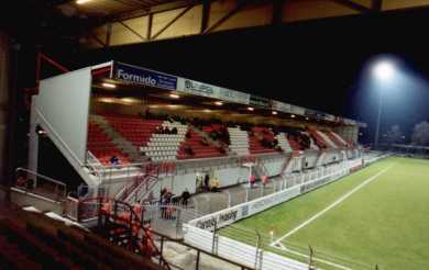 TOP Oss Stadion - Gegentrib&uuml;ne