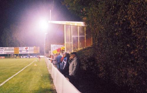 Stade Leburton - Trib&uuml;ne Seitenansicht
