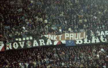 Stadio Della Alpi - St.-Pauli-Transparent
