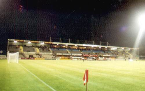 De Langeleegte  - Seitentrib�ne